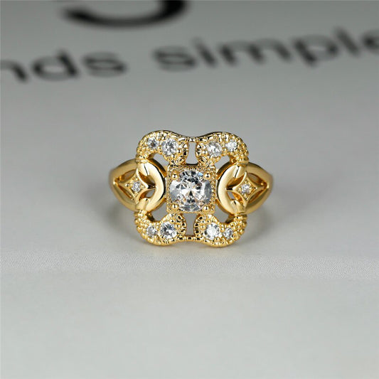 Elegant Flower Diamond Ring